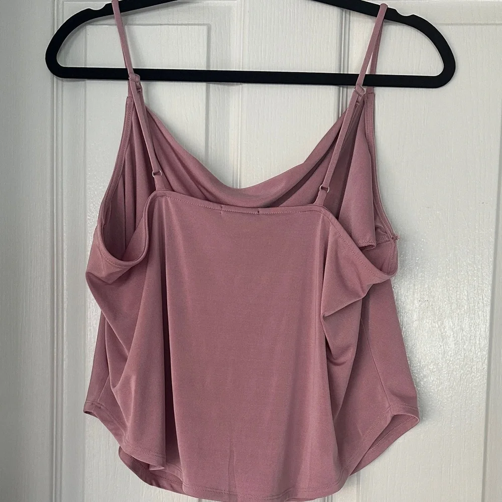 2 Wild Fable Camisoles (Mauve and Black) - Picture 4 of 10